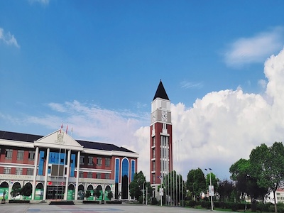 镇江枫叶国际学校校园风采