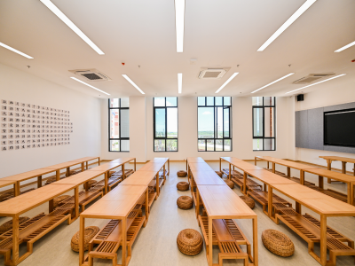 英雅盛彼德校园风采