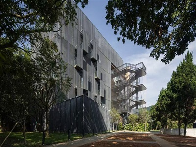 深圳市德萃港人子弟學校校园风采