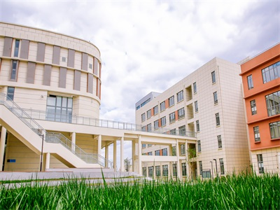 张家口未来学校（原张家口北京一零一实验学校）校园风采