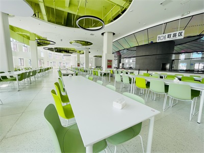 张家口未来学校（原张家口北京一零一实验学校）校园风采