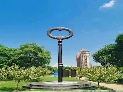 上海宝山华曜高级中学校园风采