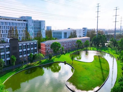 上海东光明中日国际高中校园风采