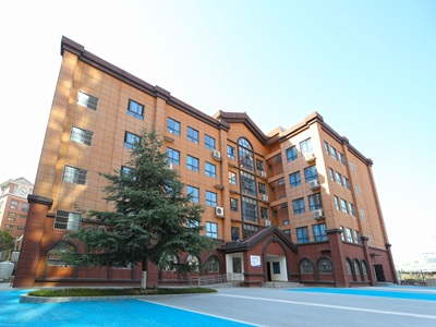 西安交通大学附属中学高中部国际部校园风采