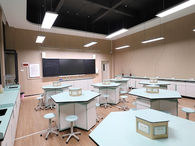 东莞市海逸外国语学校校园风采