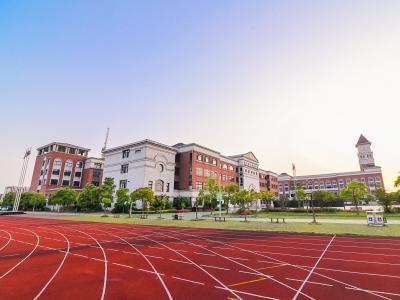 上海枫叶双语学校校园风采